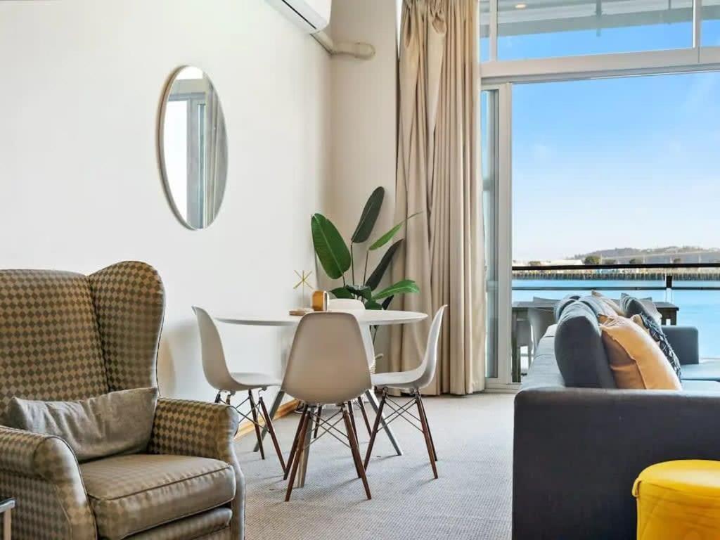 Relaxing Sea Wharf View Apartment โอ๊คแลนด์ ภายนอก รูปภาพ